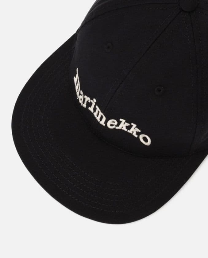 marimekko 試着のみ 完売品SEMENTTI SOLIDキャップ