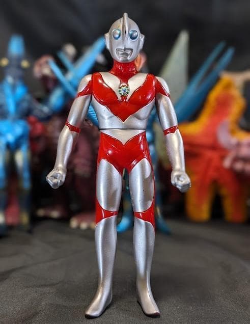 ウルトラマンパワード＆登場怪獣・宇宙人（バンダイ）ソフビコンプリート18体セット
