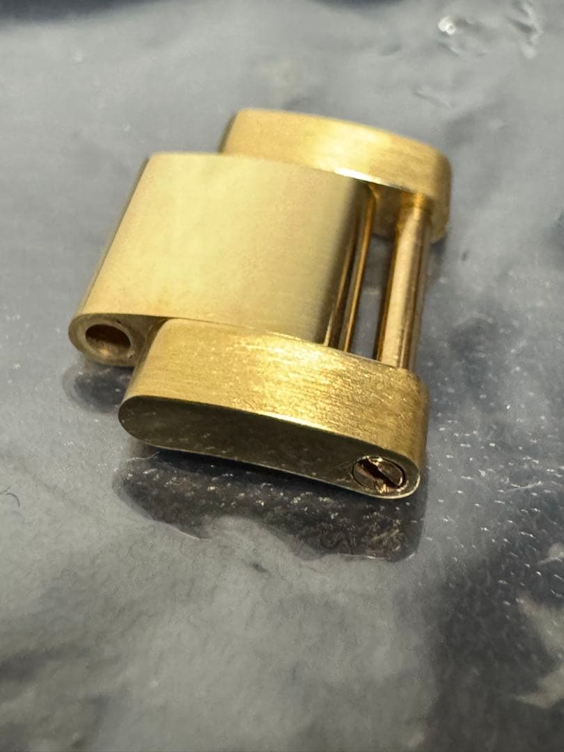 ロレックス 金無垢 イエローゴールド コマ デイトナ サブマリーナー 16528 サブマリーナー 【新品】ROLEX ロレックス サブマリーナ デイト