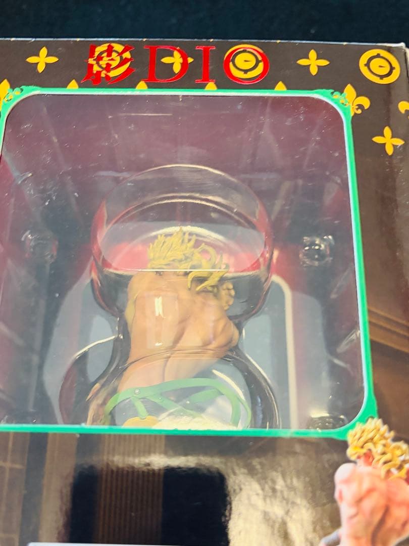影DIOフィギュア　ジョジョ　スタチューレジェンド