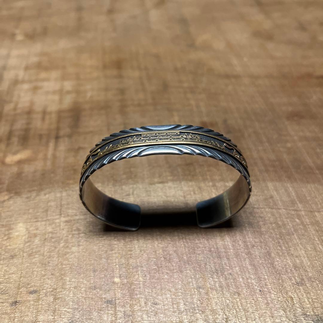 希少】Mark Yazzie 作 Navajo 925 12KGF バングル - メルカリ