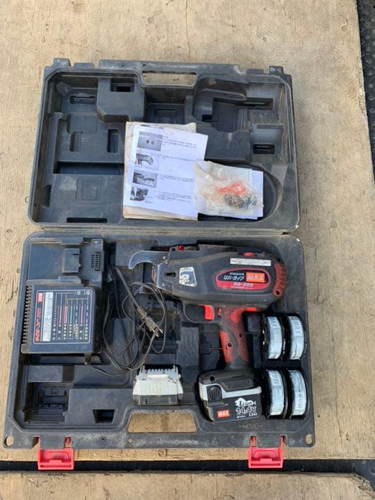 MAX結束機 ☆マックス(MAX) 鉄筋結束機 リバータイア RB-399A-FB2C 14.4V 動作