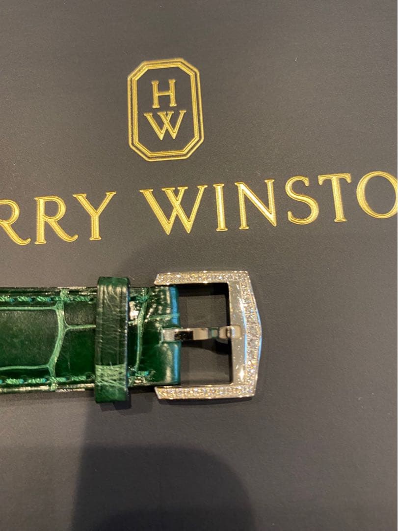 ハリーウィンストン　ダイヤ入り尾錠　新品未使用 ハリーウィンストンダイヤ入り尾錠新品未使用-cyrus様のみ