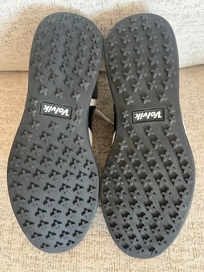 24.5cm ☆VOLVIK GOLF 韓国☆ゴルフシューズ