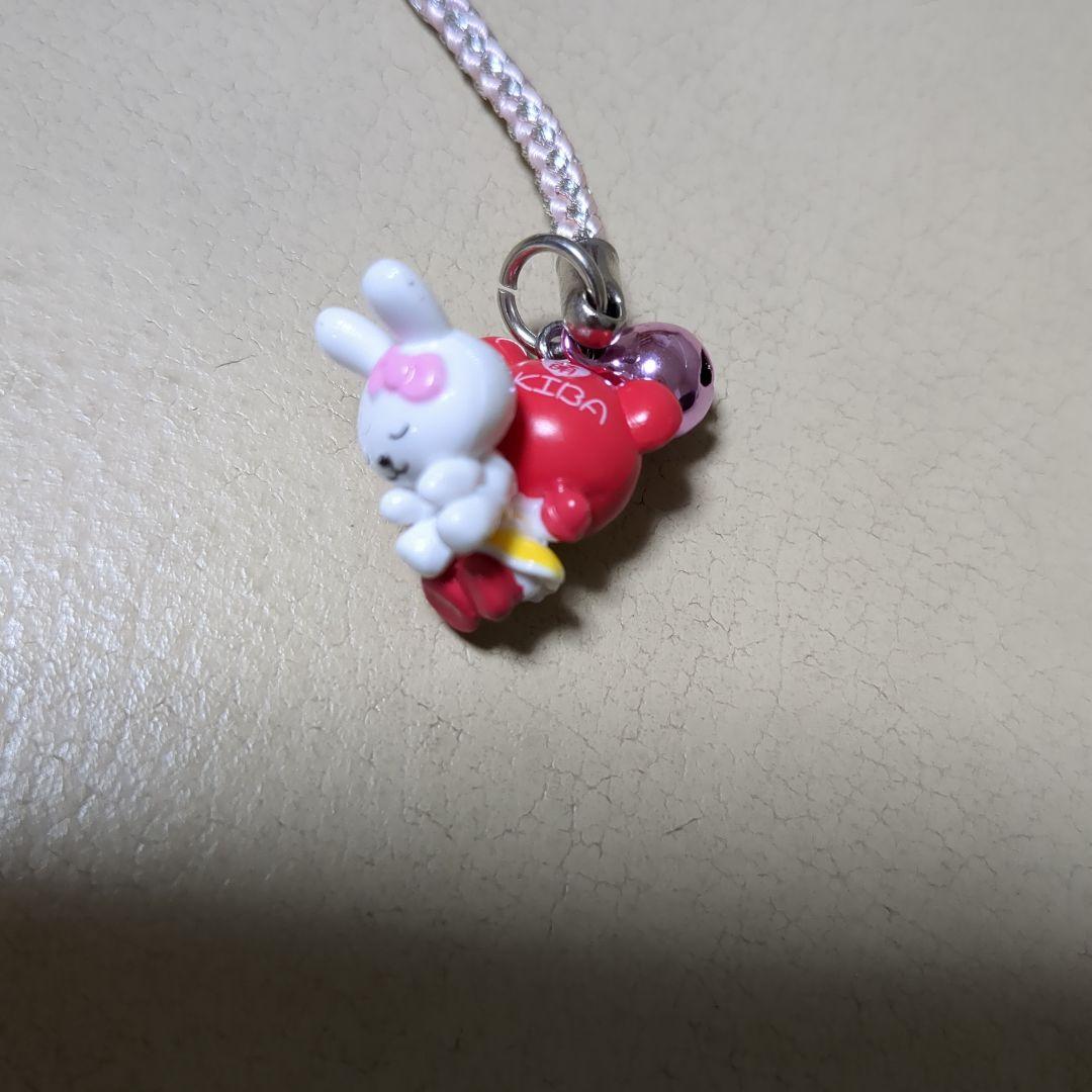ハローキティ 】アキバ東京限定鈴付きストラップ - メルカリ