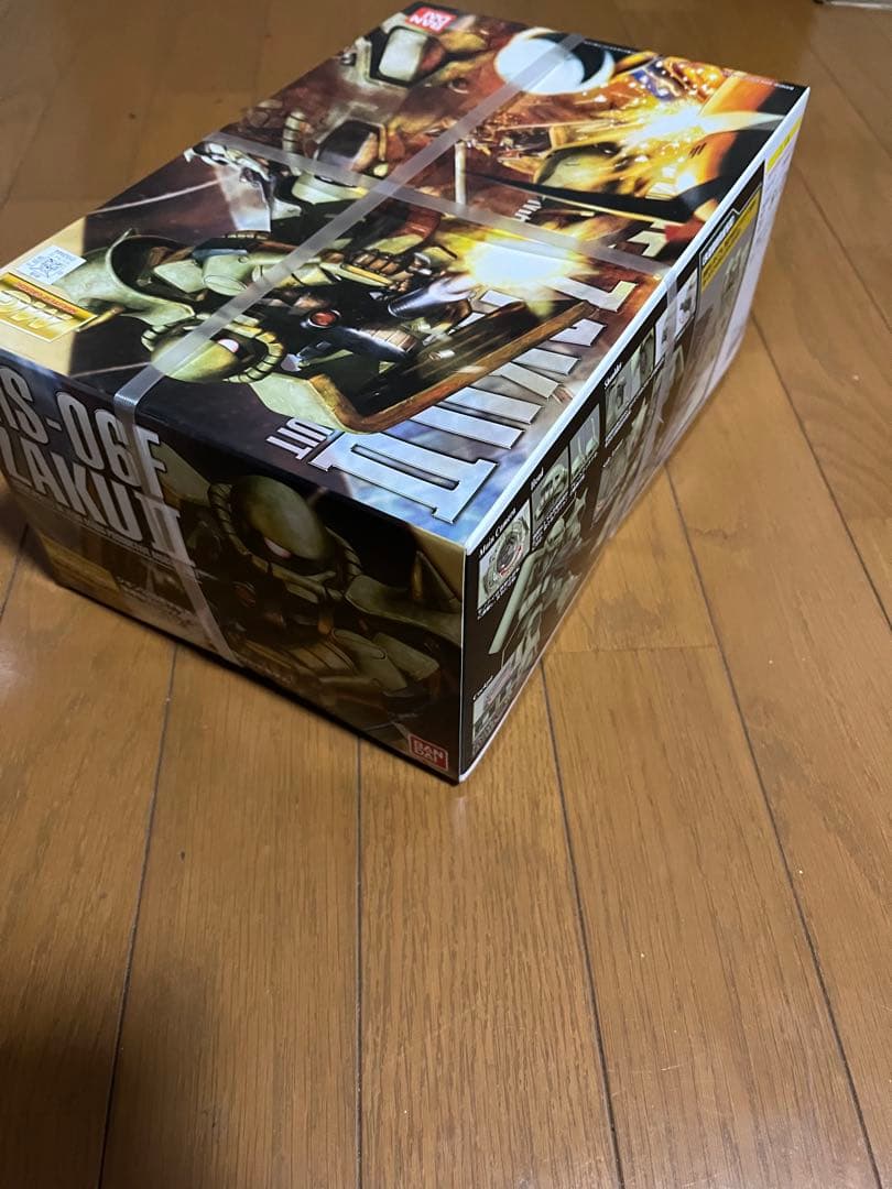 ＭＧ 1/100 MS-06F ザク Ver．2.0 未組立