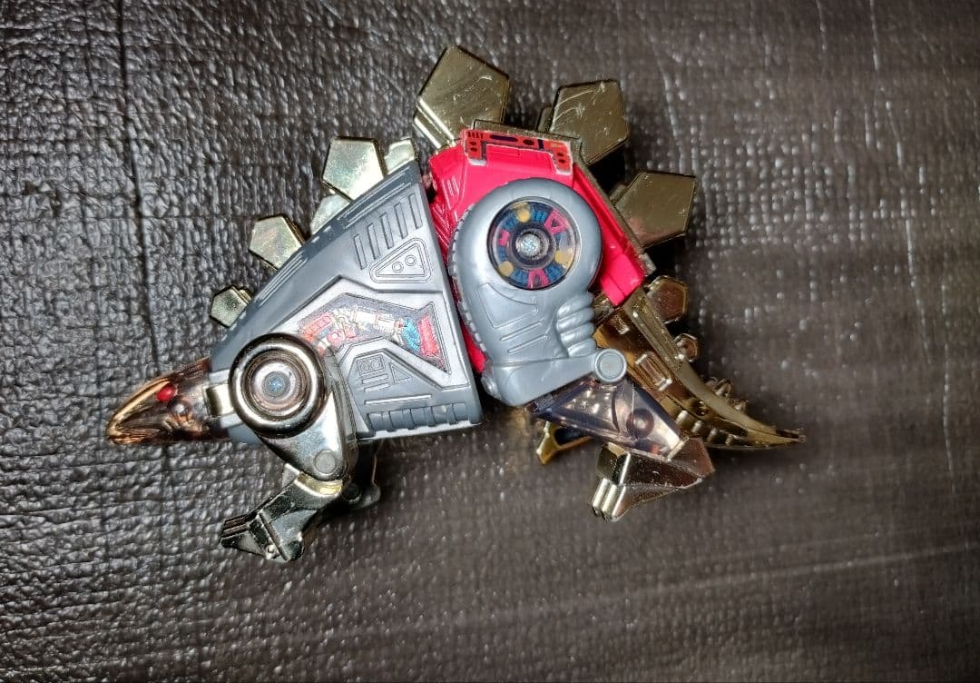 ランスフォーマーG1　タカラ　29 ダイノボット　スナール