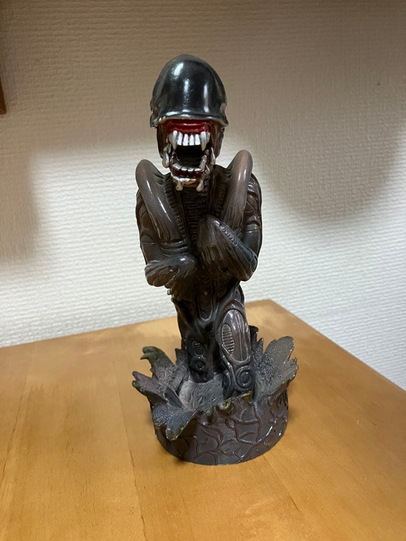 エイリアン ウォーリアー ボブルヘッドフィギュア