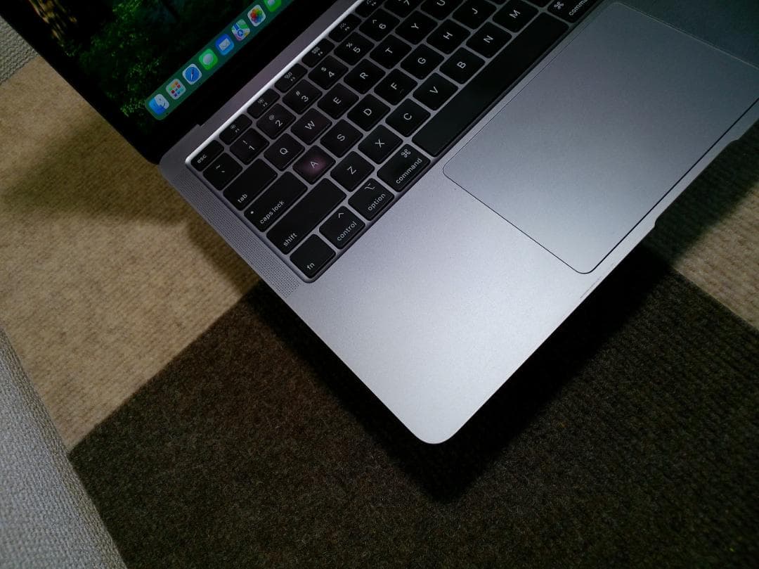 Mac Air 2020 A2179 13㌅ バッテリー正常『充放電3回』 - メルカリ