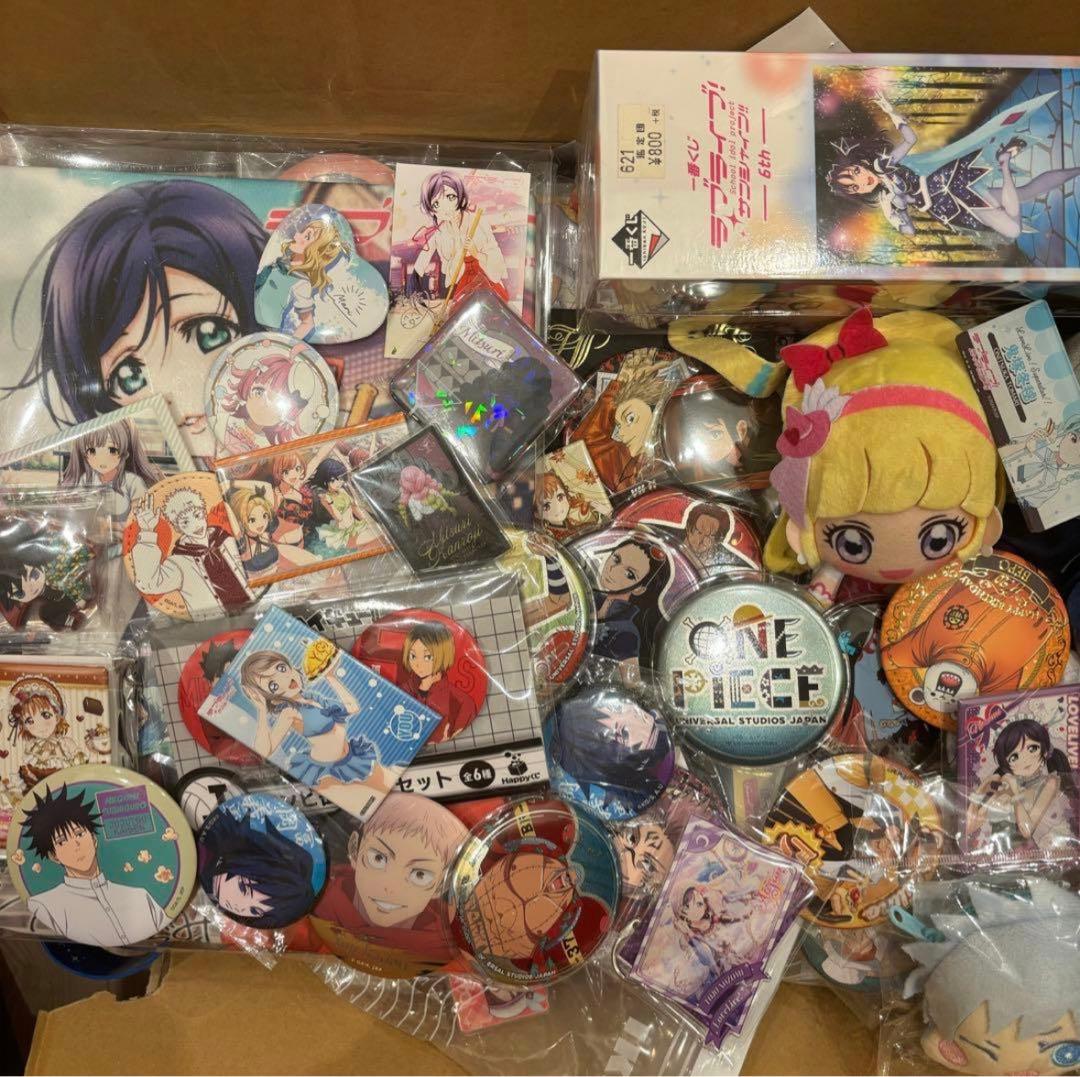 鬼滅の刃 ワンピース　ラブライブ アニメグッズ　まとめ売り 大量　1500点以上