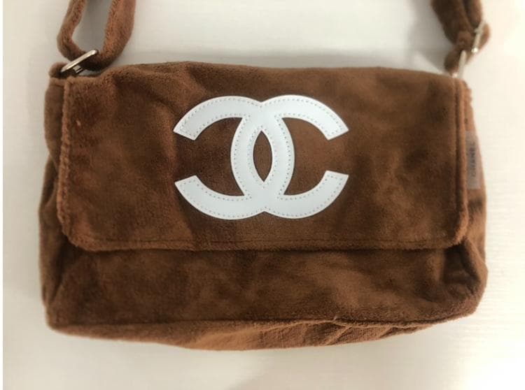 ショルダーバッグ　ノベルティ　ホワイト　エレガント　バッグ