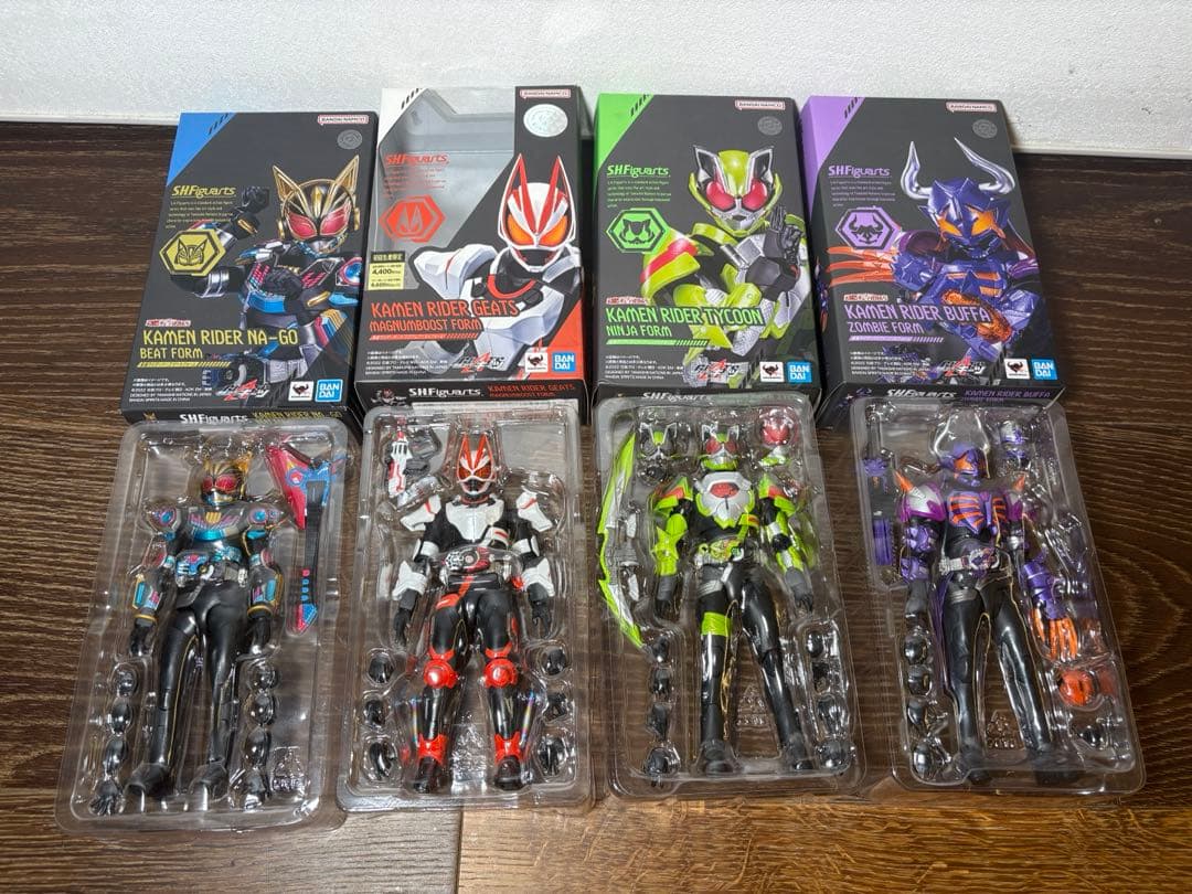 S.H.Figuarts 仮面ライダーギーツ4体セット　タイクーンナーゴバッファ