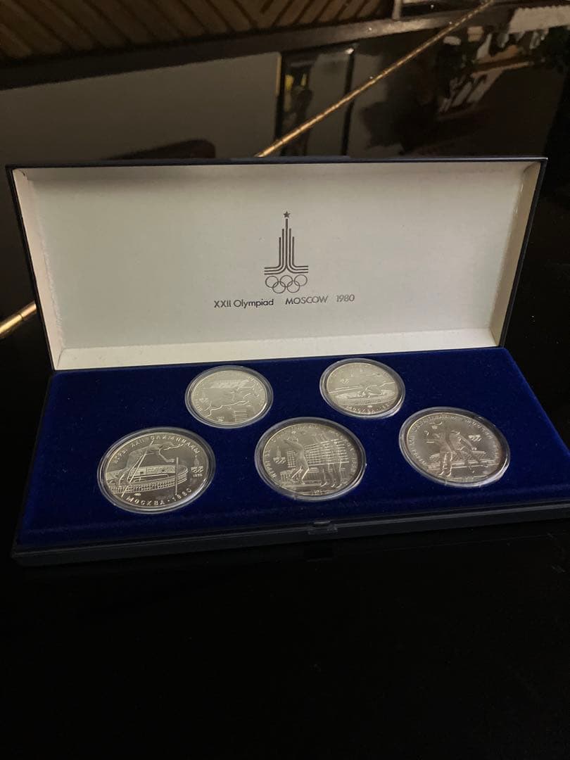 1980年モスクワオリンピック銀メダルセット 1980年モスクワオリンピック記念コインセット - メルカリ