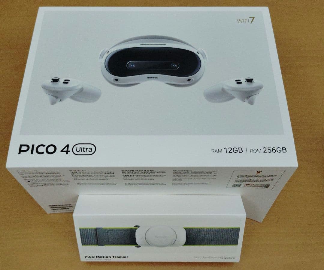 PICO 4 Ultra VRヘッドセット＋モーショントラッカー 1.jpg