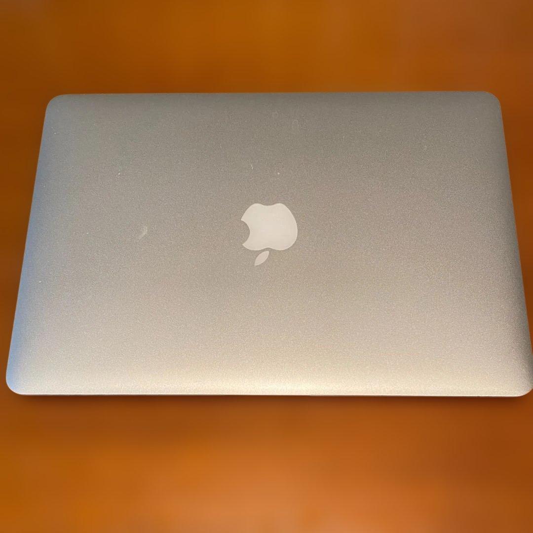 MacBook Air 2015 13インチ 128GB 初期化済 充電器付 - メルカリ