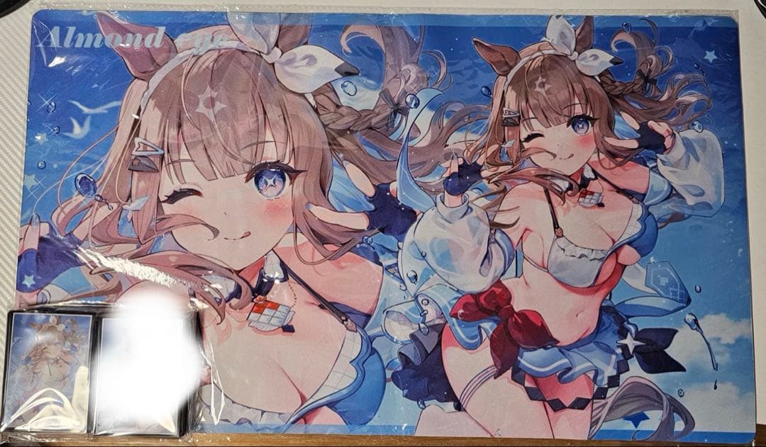 ウマ娘 水着 アーモンドアイ スリーブ&プレイマット　2点セット Amazon.co.jp: ウマ娘 ヴィブロス 水着 カードスリーブ プレイマット