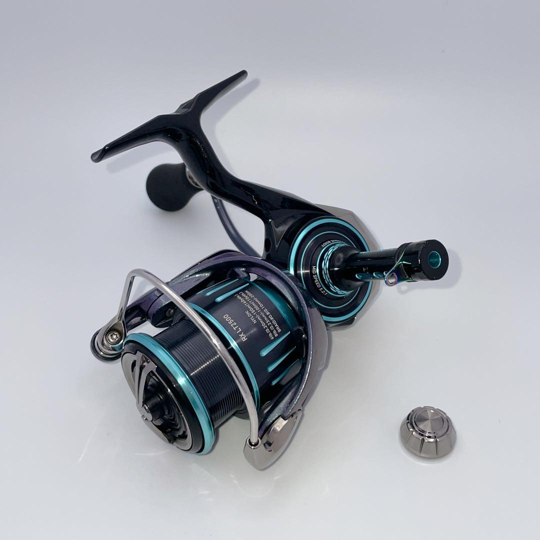 美品】ダイワ 23 エメラルダス RX LT2500 ゴメクサスリールスタンド