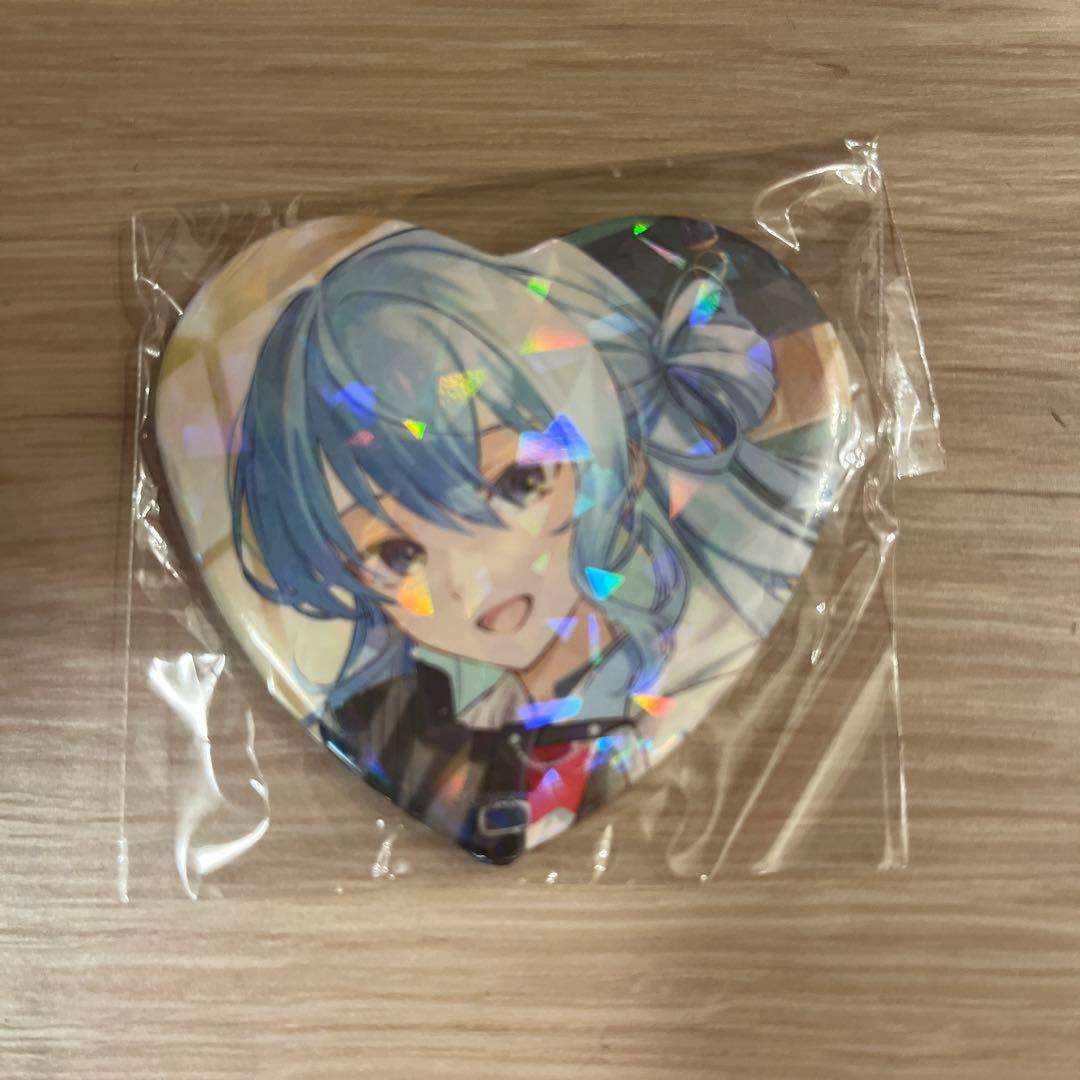 星街すいせい ハート型缶バッジ 誕生日＆活動6周年記念 - メルカリ