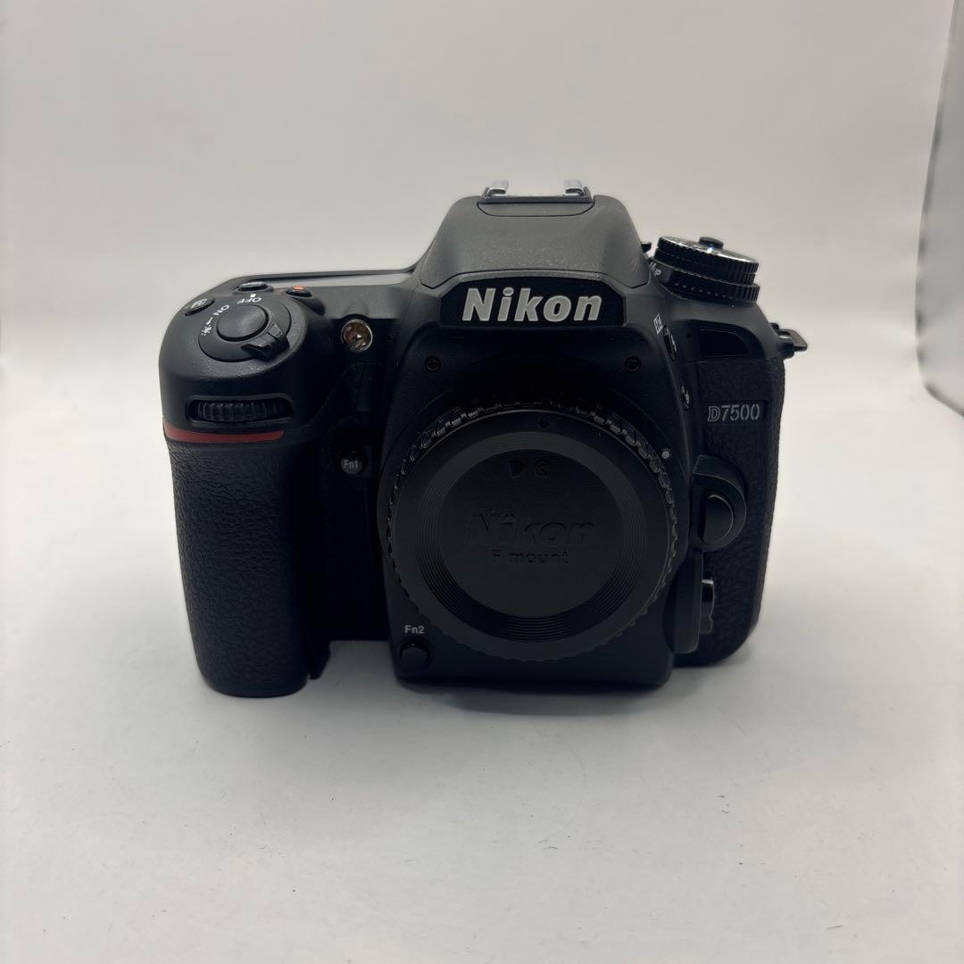 デジタルカメラ Nikon D7500 ニコン（Nikon） 《新品》 Nikon D7500 18-140 VR レンズキット