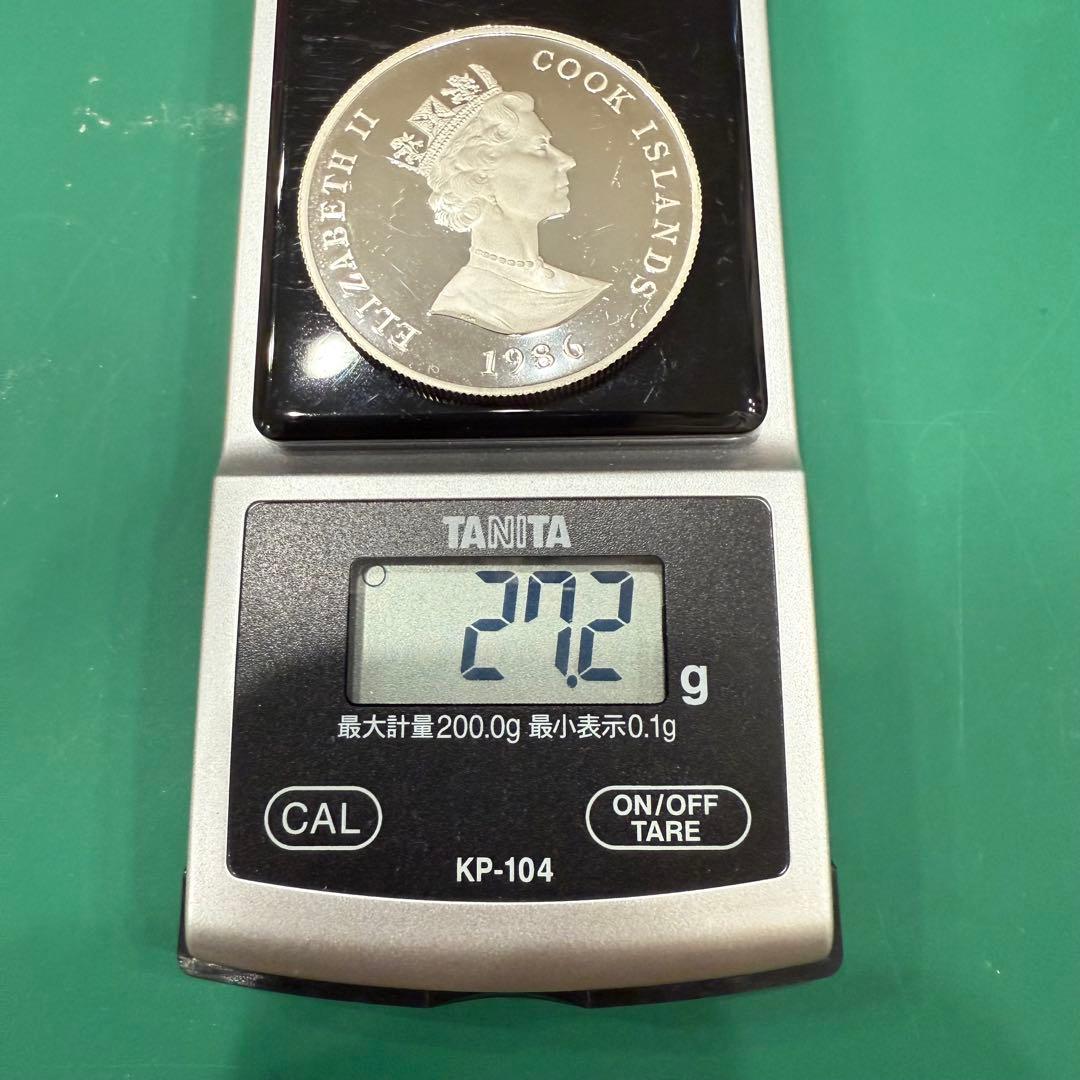 ト*ボ様 アンティーク 銀貨 クック諸島 エリザベス2世 生誕60周年 コイン