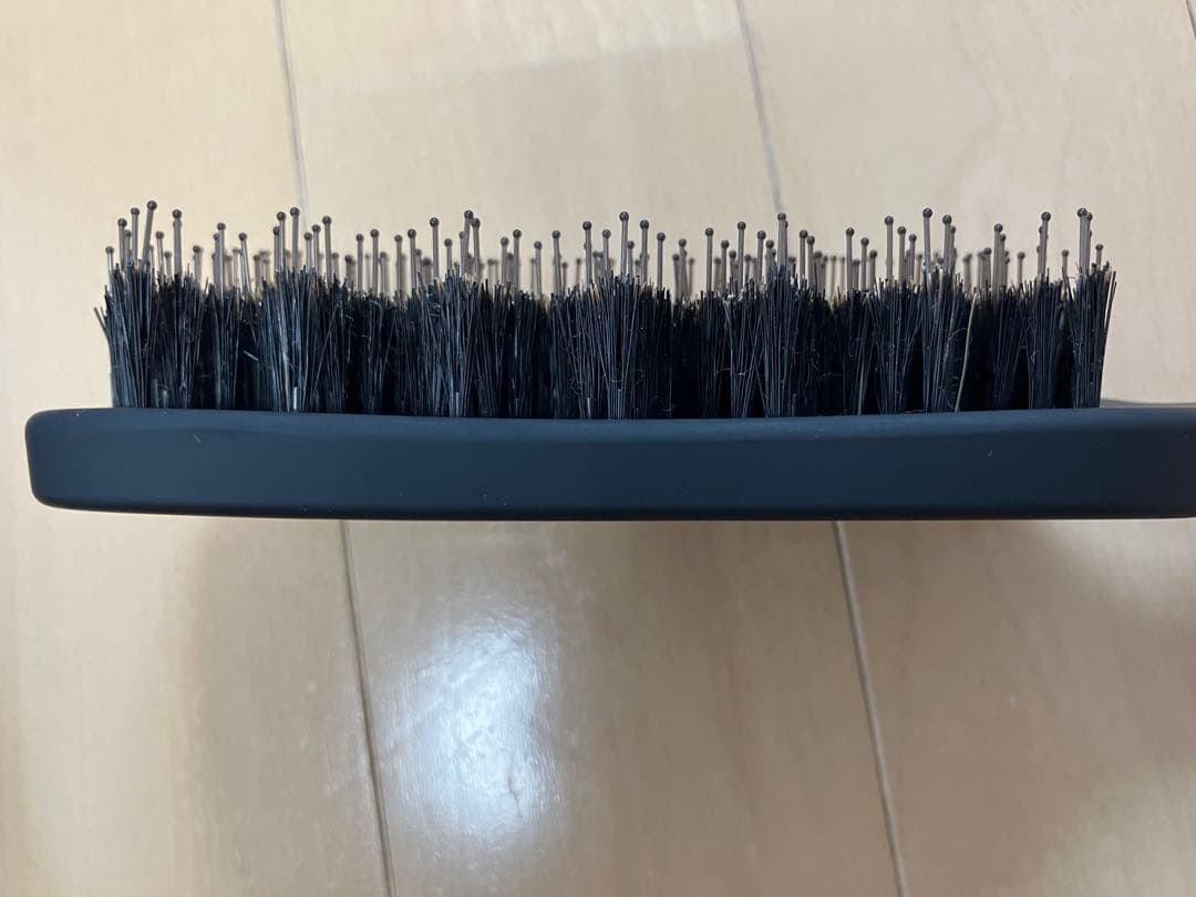 strainia《ストレーニア》ケアストレートブラシ