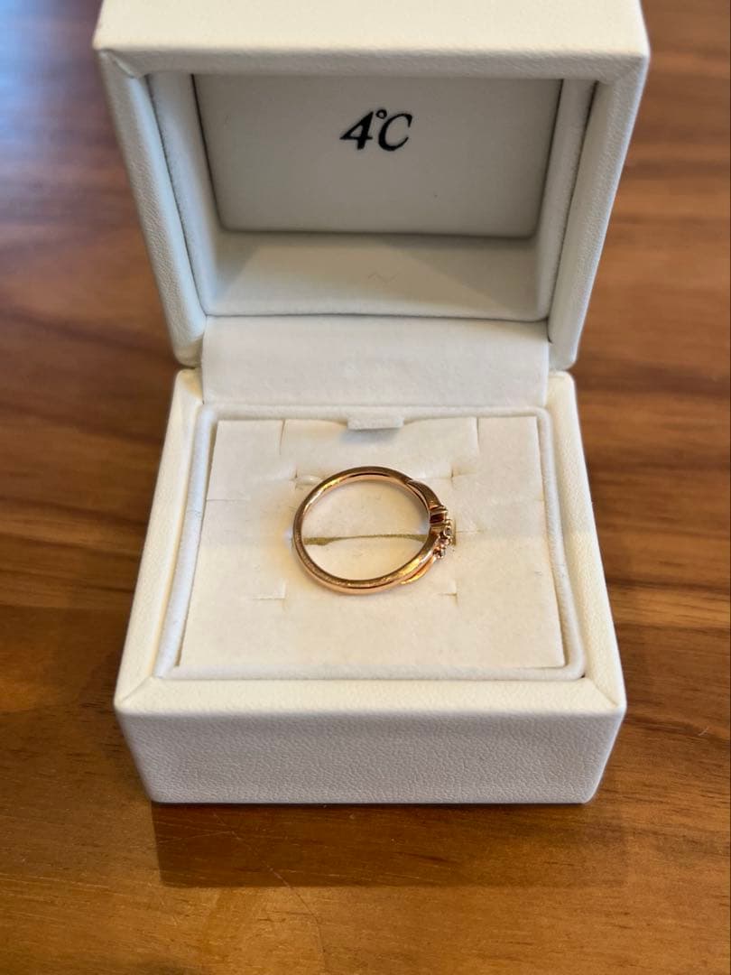 4℃ K10 ピンクゴールド ダイヤ3石リング（1.5g）