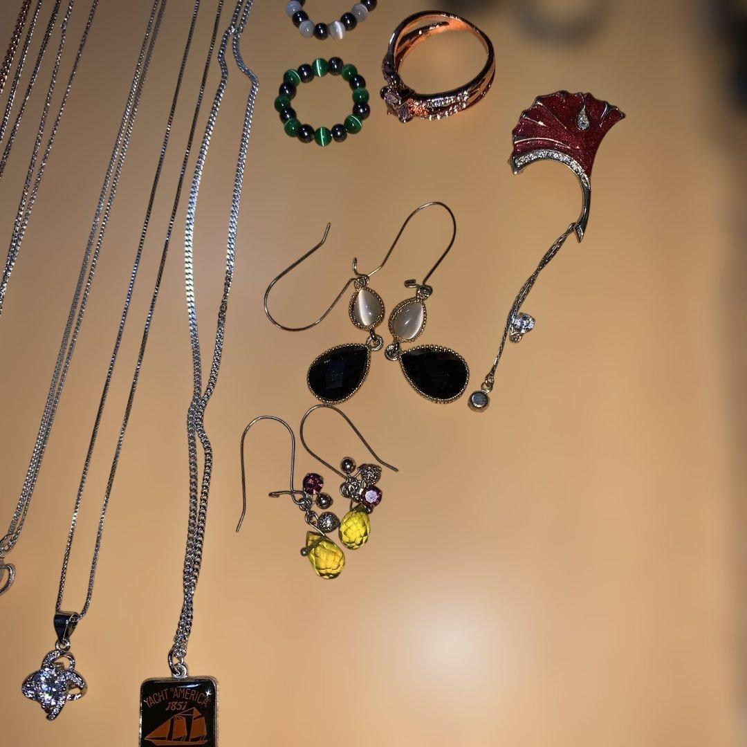 アクセサリー遺品整理 - メルカリ