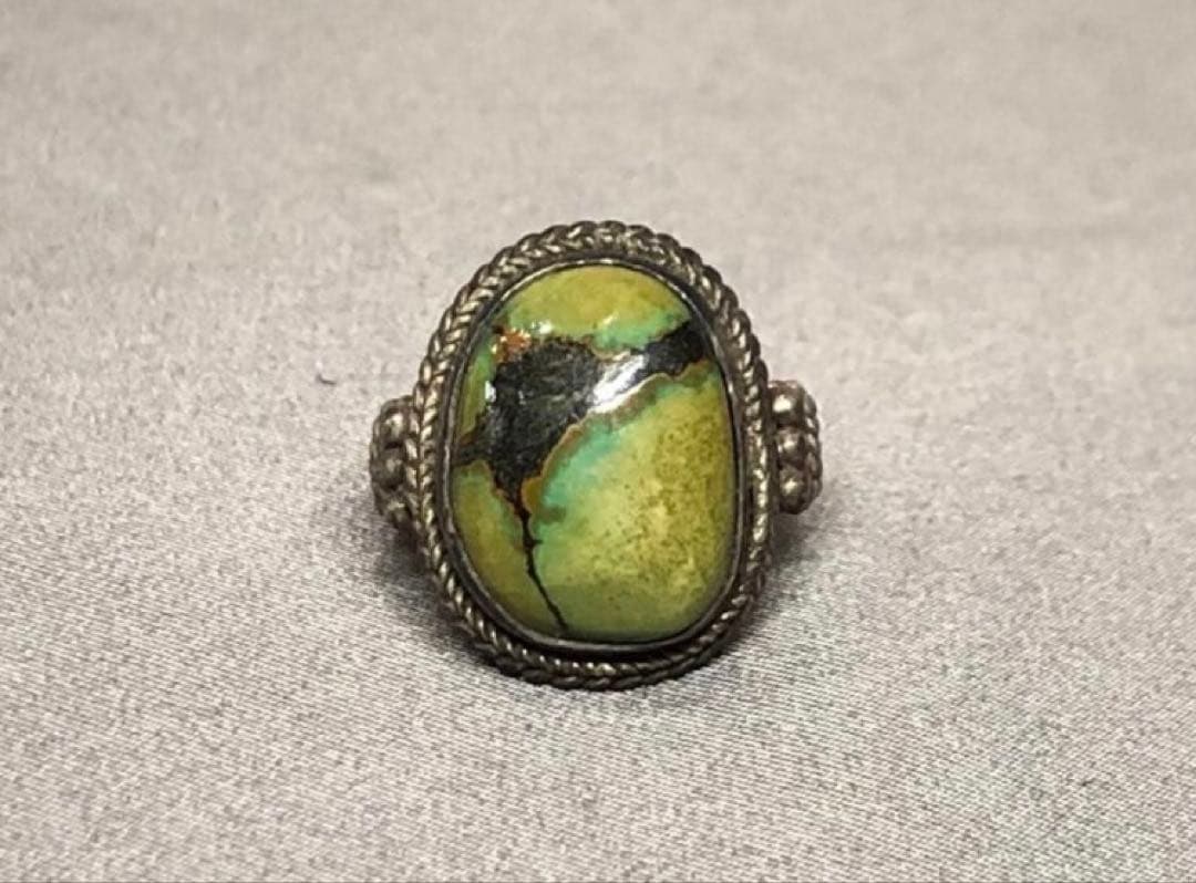 ①大粒SILVER925【ターコイズ リング】インディアンジュエリー