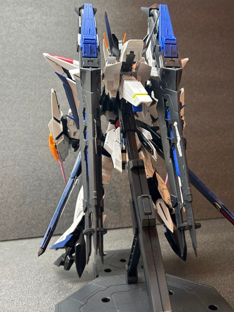 MG エクリプスガンダム&ライジンストライカー フリーダムカラー 完成品