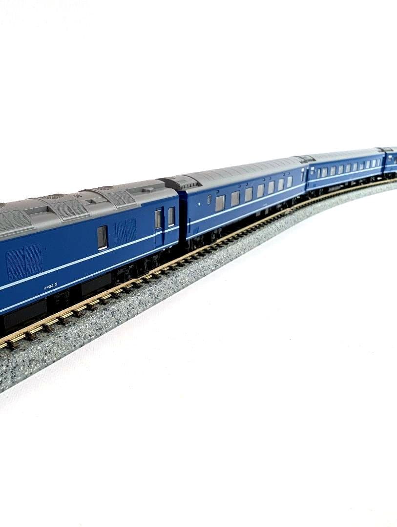 KATO 24系 寝台特急「ゆうづる」 6両基本+6両増結セット　計12両