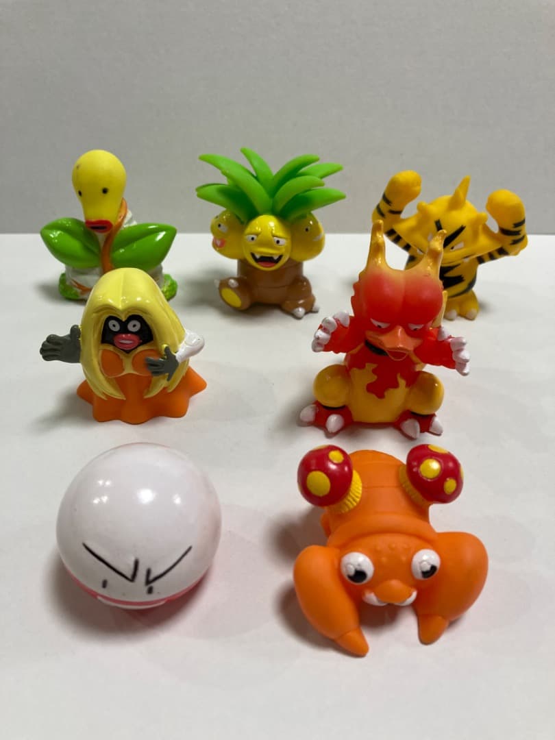 激レア1990年代　初代ポケモン 指人形 ソフビ　72匹