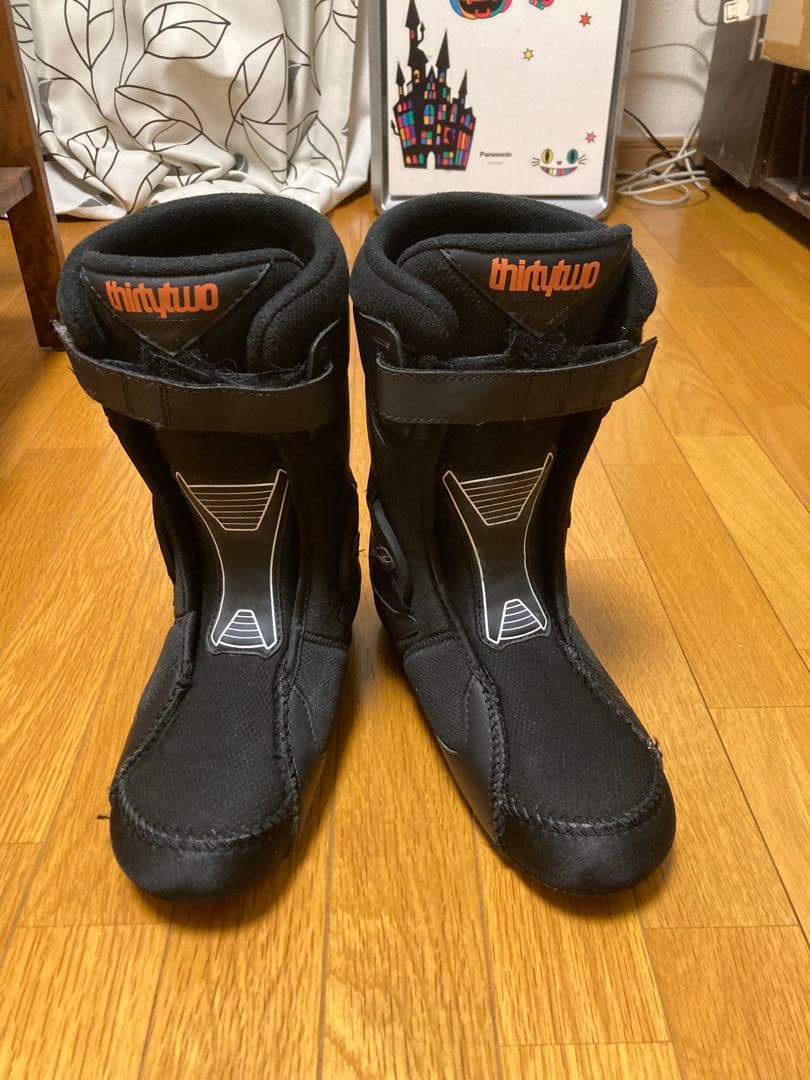 スノーボード ThirtyTwo 19.20LASHED PREMIUM26.5