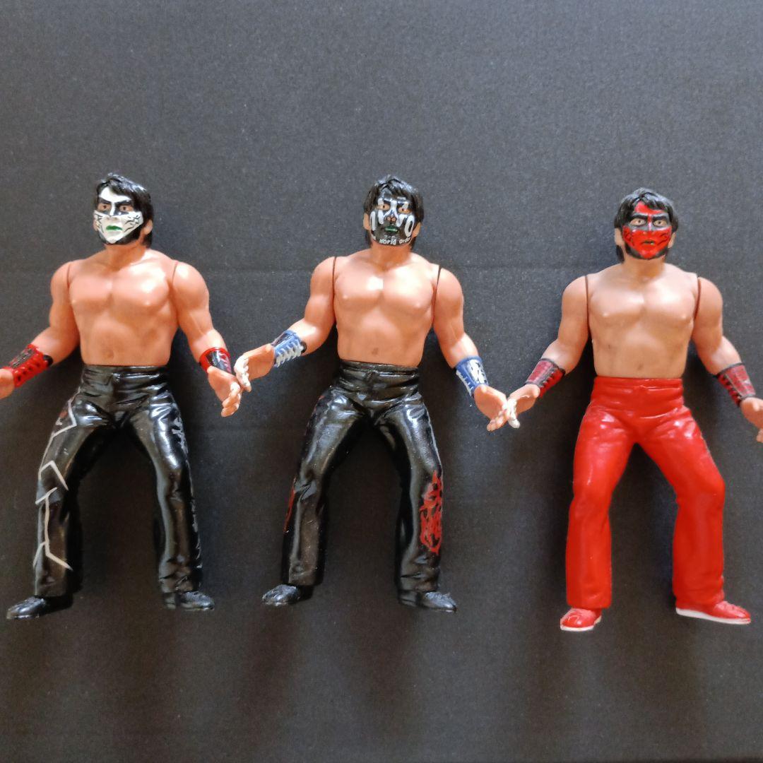 グレートムタ　絶版レアフィギュア　3体セット グレートムタ 絶版レアフィギュア 3体セット - メルカリ