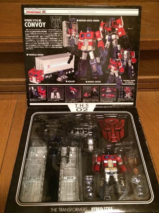 トランスフォーマー ハイブリッドスタイル初代総司令官コンボイ THS-02