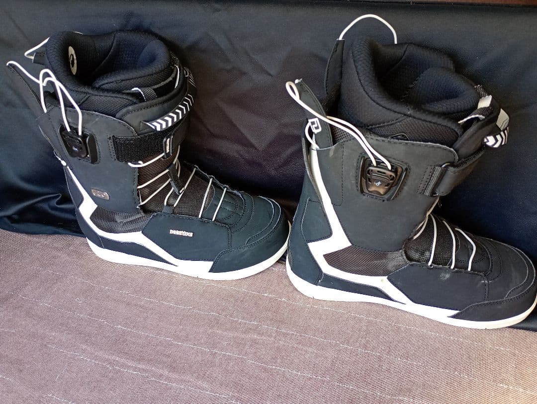 か*ン様 ディーラックス　DEELUXE ID 27.5cm