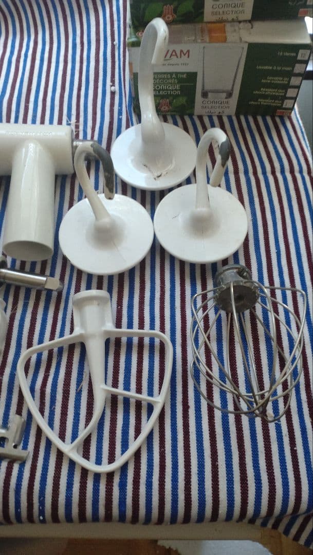 KitchenAid キッチンエイド 4.5L スタンドミキサー 赤 中古