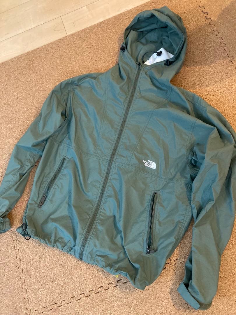 THE NORTH FACE ノースフェイスジャケット　DG NP72230 M THE NORTH FACE（ザ ノースフェイス） ジャケット メンズ コンパクト