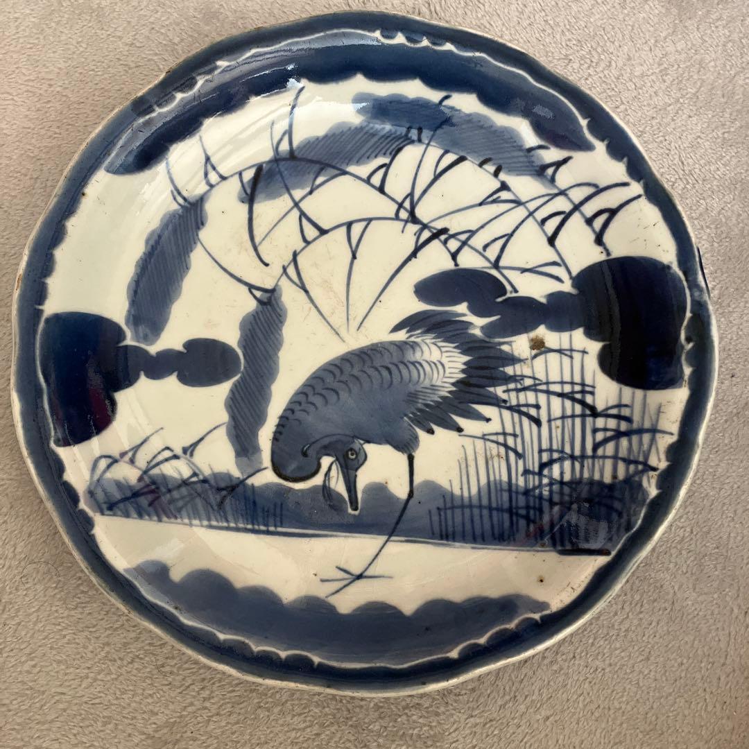 R★昔の大皿　古伊万里　鷺　直径22.7高さ3 青と白のコントラストが素敵です R☆昔の大皿 古伊万里 鷺 直径22.7高さ3 青と白のコントラストが素敵
