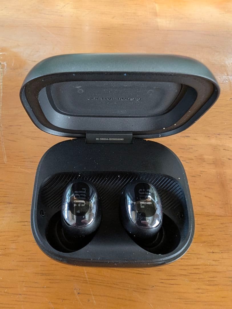 LIVE BUDS 3 ワイヤレスイヤホン JBL Live Buds 3 | True wireless Noise Cancelling bud-type earbuds