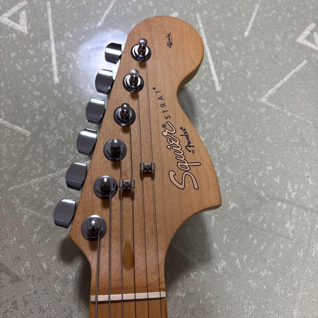 Squier Affinity STRAT(ネックを外して発送)