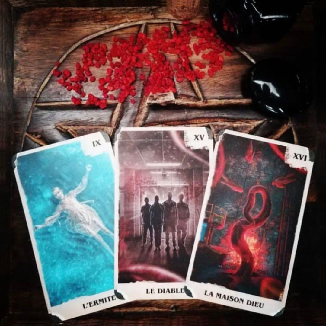 ストレンジャーシングス タロットカード (正規品・輸入品) - メルカリ