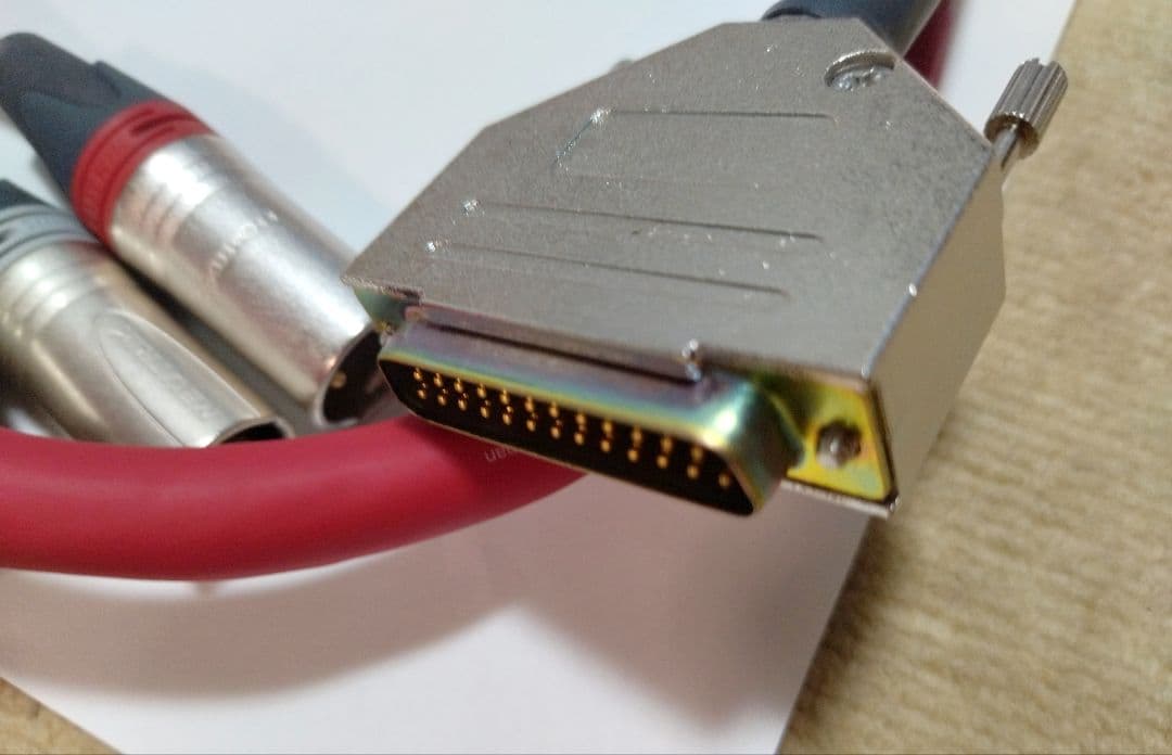 HISAGO PCOCC 8ch D-Sub25→XLRコネクターオス 1.3m