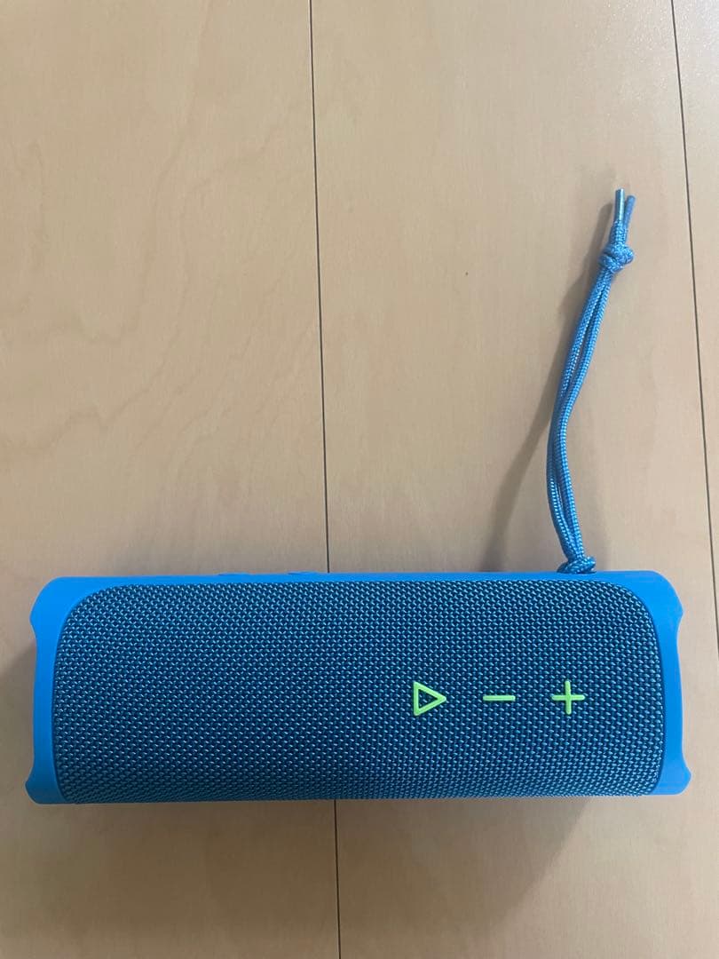 Creative ワイヤレススピーカー 青 Creative MUVO Play - IPX7防水のポータブル Bluetooth 5.0 ワイヤレス