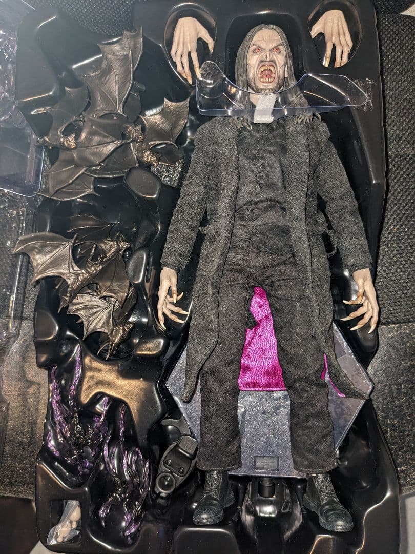 ホットトイズ モービウス 1/6スケール アクションフィギュア