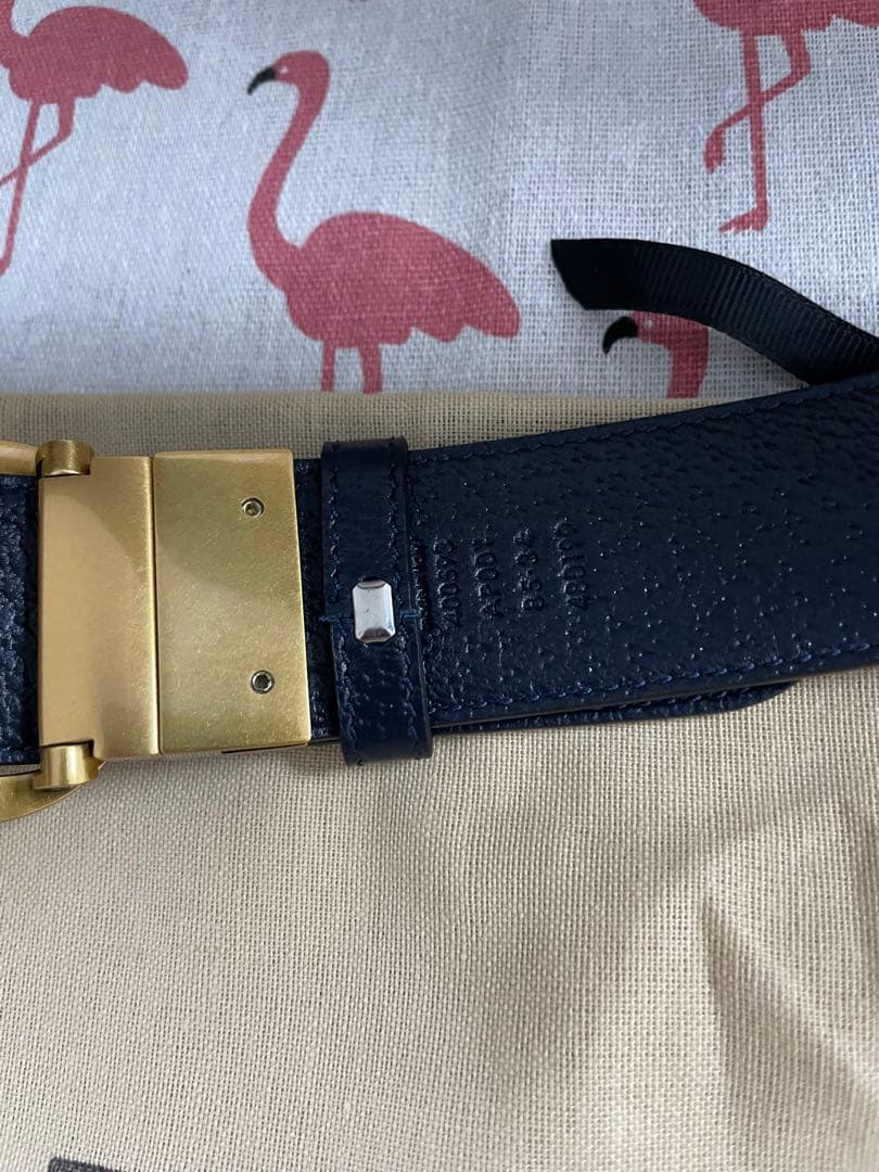 グッチ　レザー　ベルト 100*3.5cm