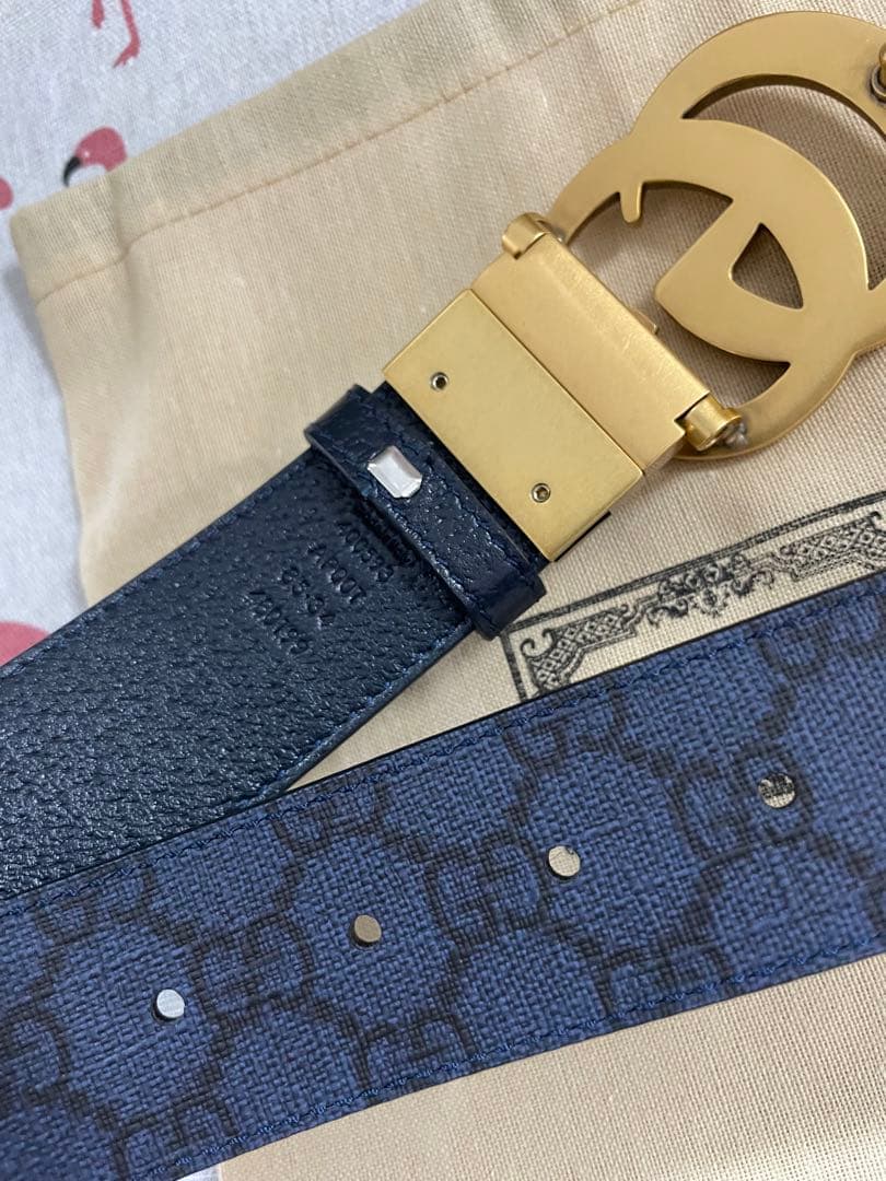 グッチ　レザー　ベルト 100*3.5cm