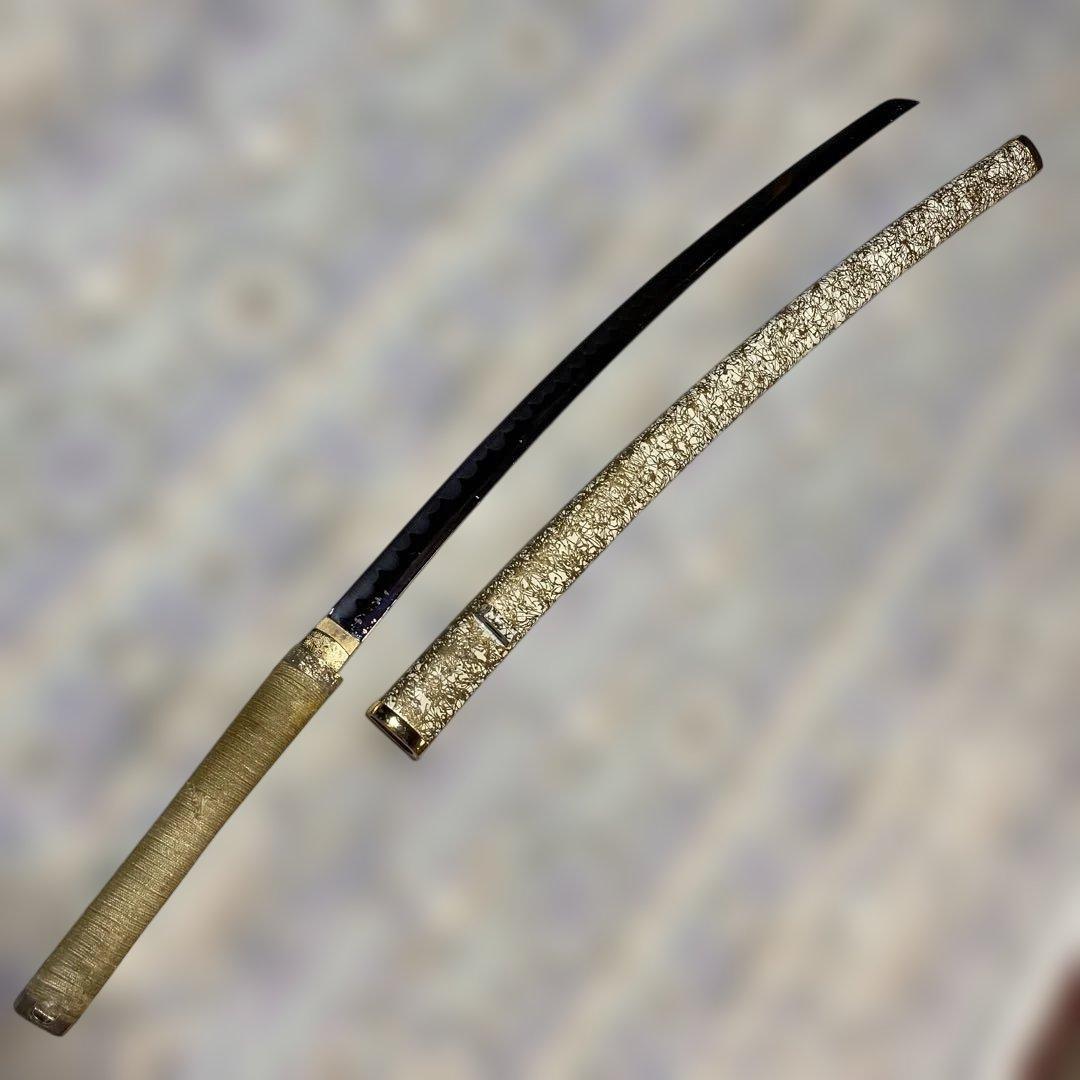 格安豪華版模造刀 黄色柄 鍔無し 金糸模様白鞘