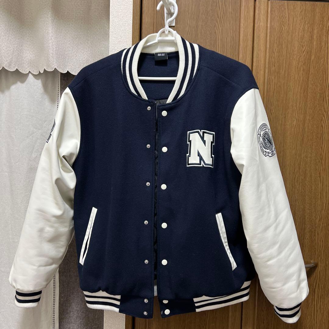 アイドル NMIXX VARSITY JACKET - MIXX UNIVERSITY アイドル NMIXX VARSITY JACKET - MIXX UNIVERSITY NMIXX VARSITY