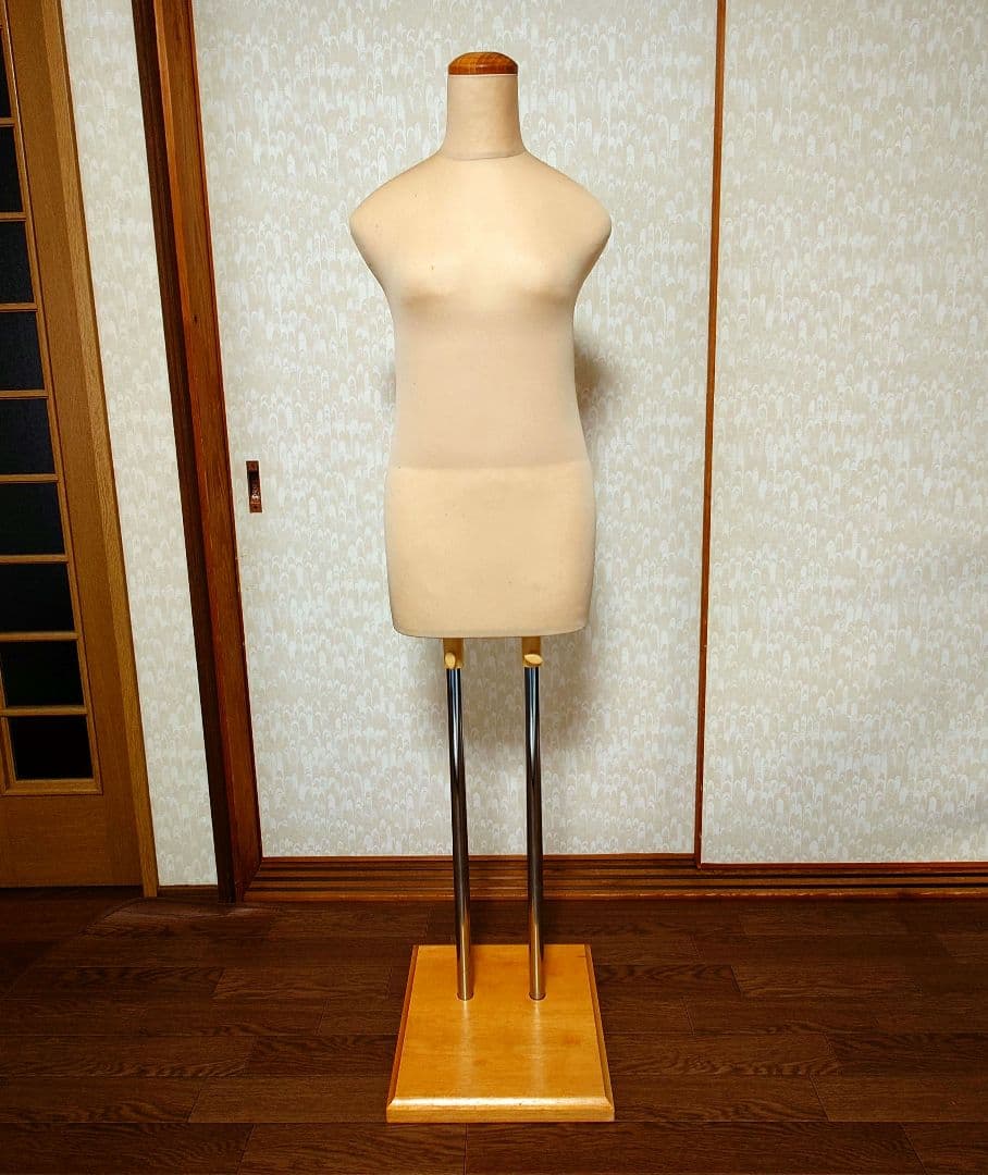 和装用トルソー　着付け練習　和裁　着物　マネキン　人台 和装ボディ（腕なし＋木製台）着付練習 マネキン 女性 軽量 ベージュ