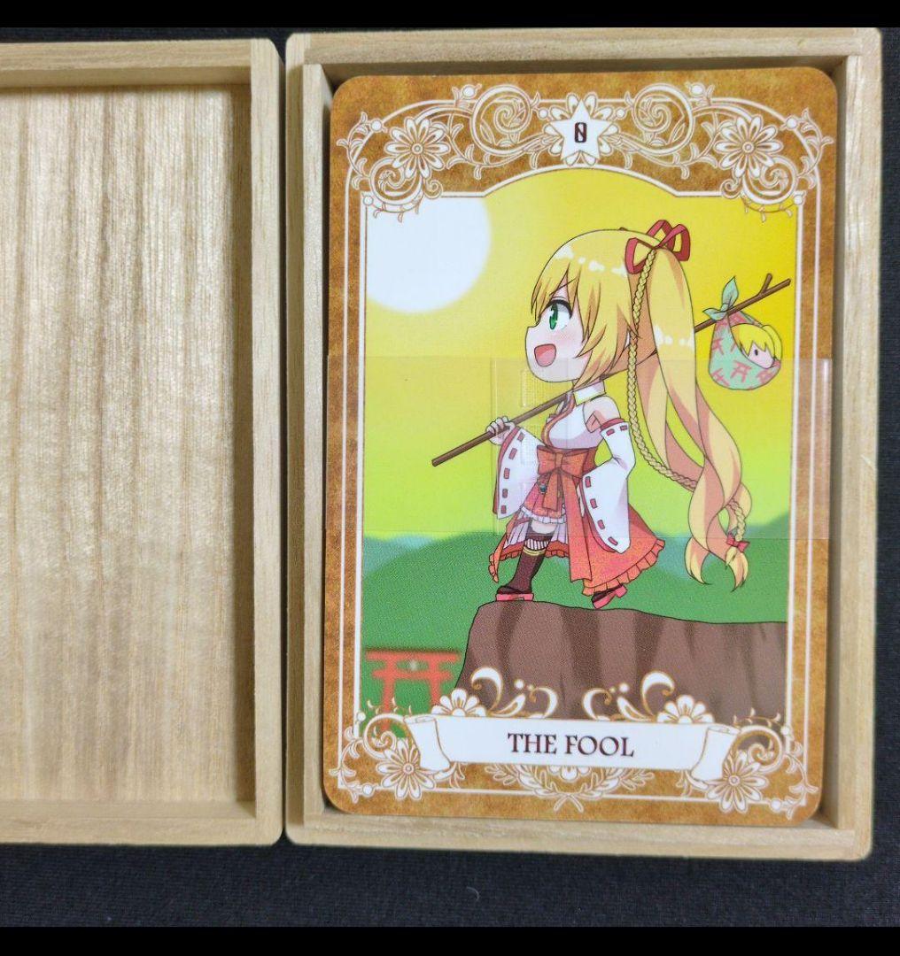 .LIVE ドットライブ　タロットカード桐箱入